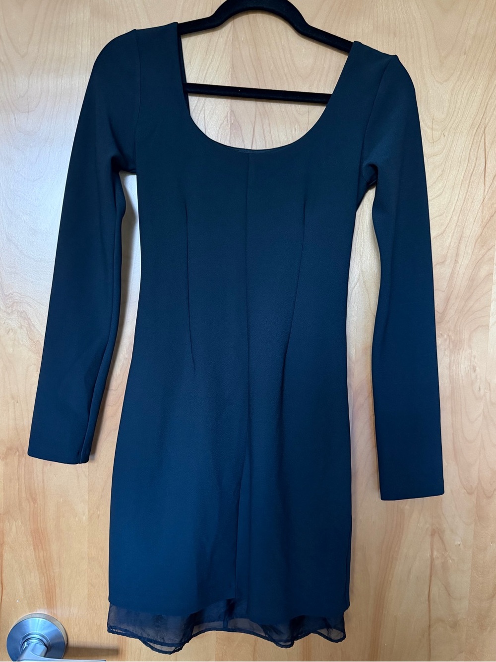 Abercrombie & Fitch Black Long-Sleeve Scoop Neck Mini Dress - NWT